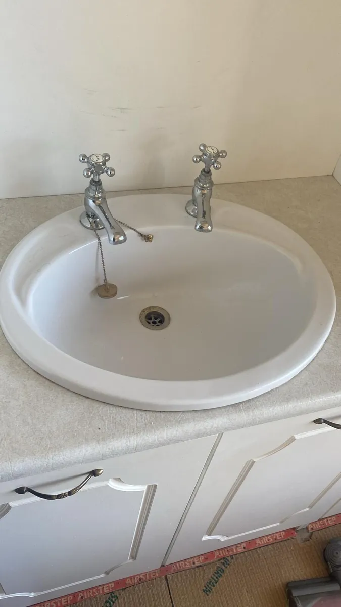 Sink - Image 1