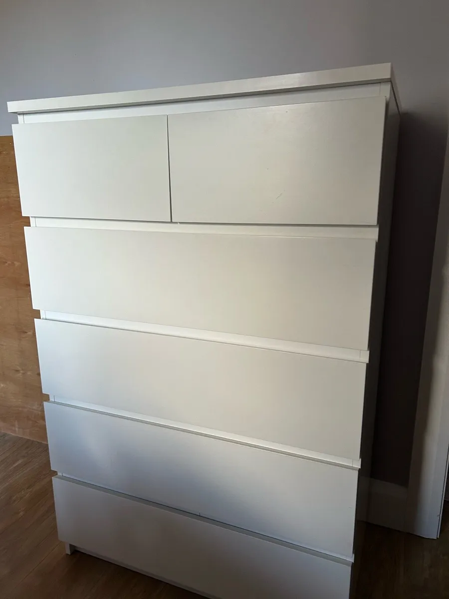 Chest of drawers - Image 2