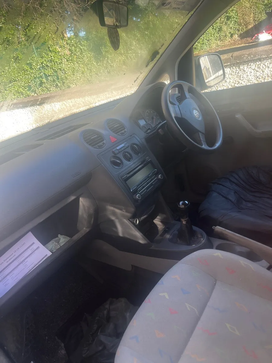 2010 VW caddy - Image 2