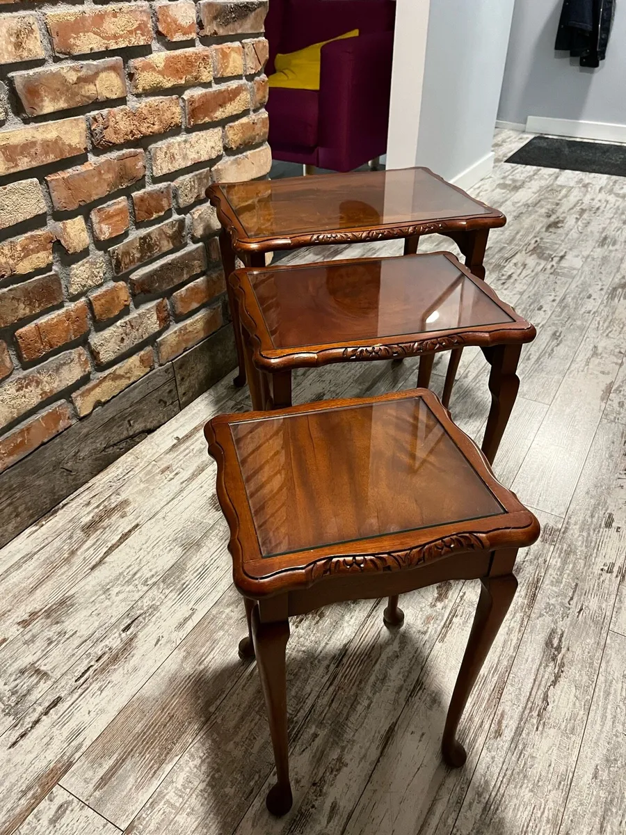 Vintage table set - Image 1