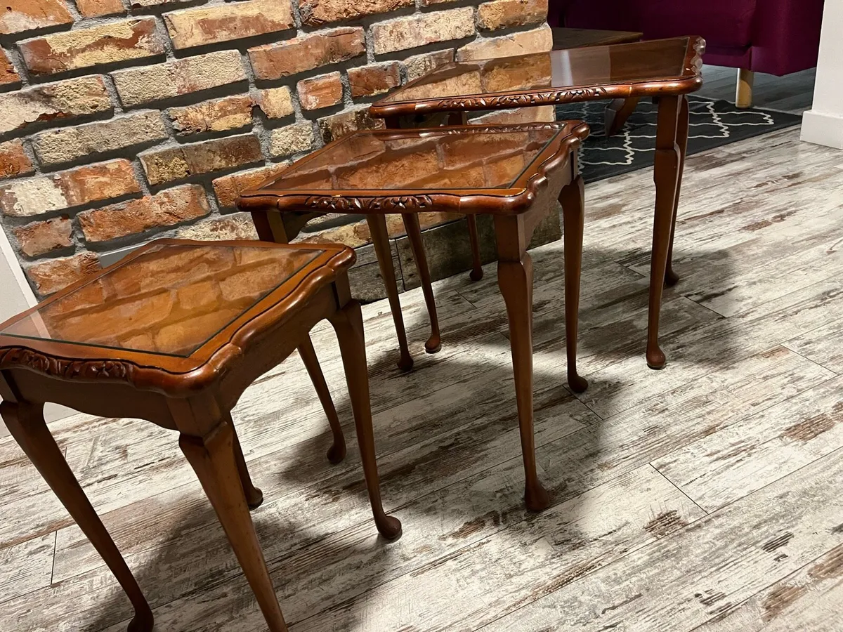 Vintage table set - Image 2