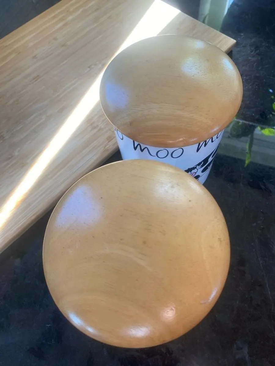 ceramic farm animal jars with wooden lids - Image 2