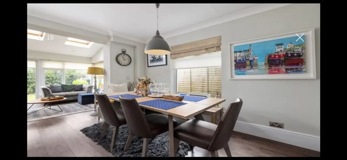 Dining table and chairs - Image 1