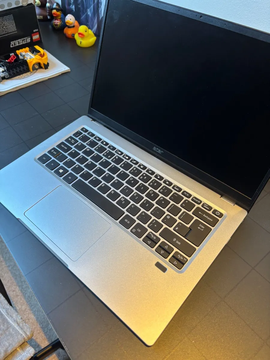 Acer Swift Laptop - Image 1