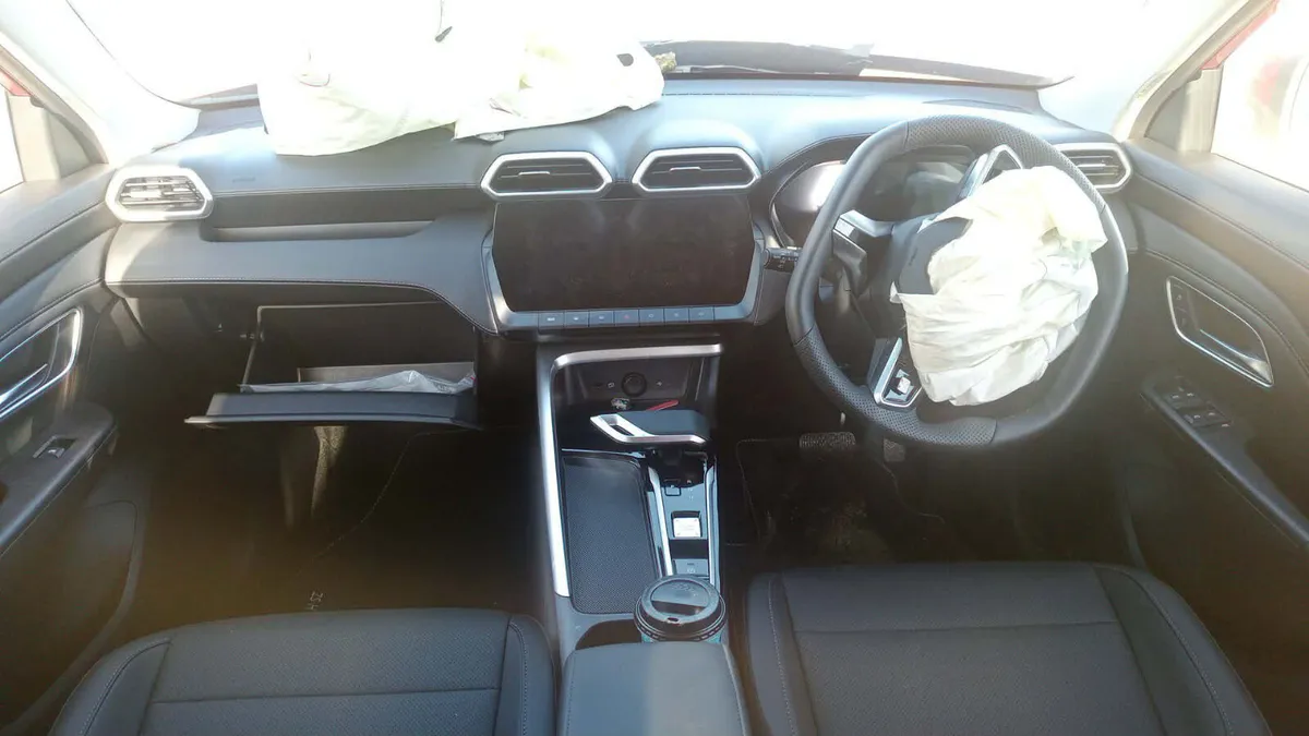 2025 MG ZS TROPHY HEV AUTO 1.5 HYBRID FOR PARTS! - Image 4