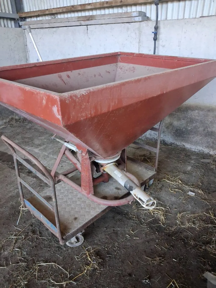 Vicon spreader - Image 2