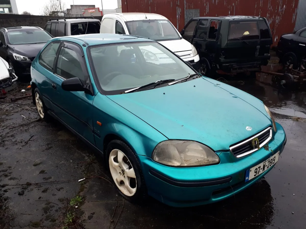 Honda civic 1.4i mini breaking parts - Image 1