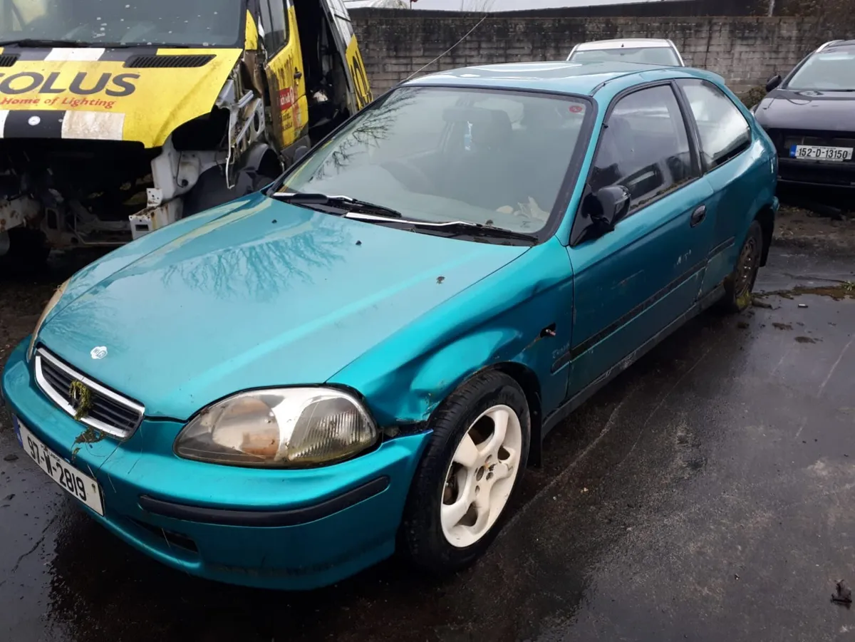 Honda civic 1.4i mini breaking parts - Image 3