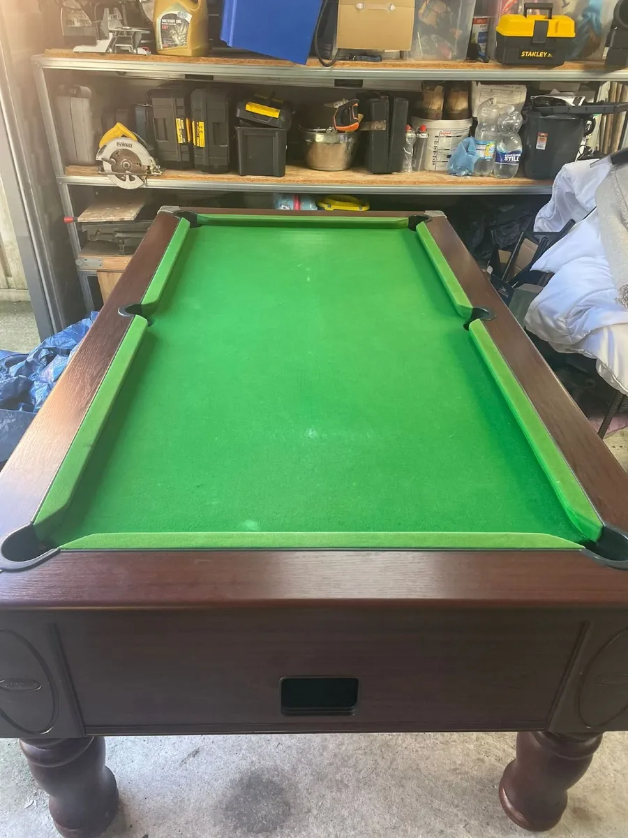 Pool table - Image 3