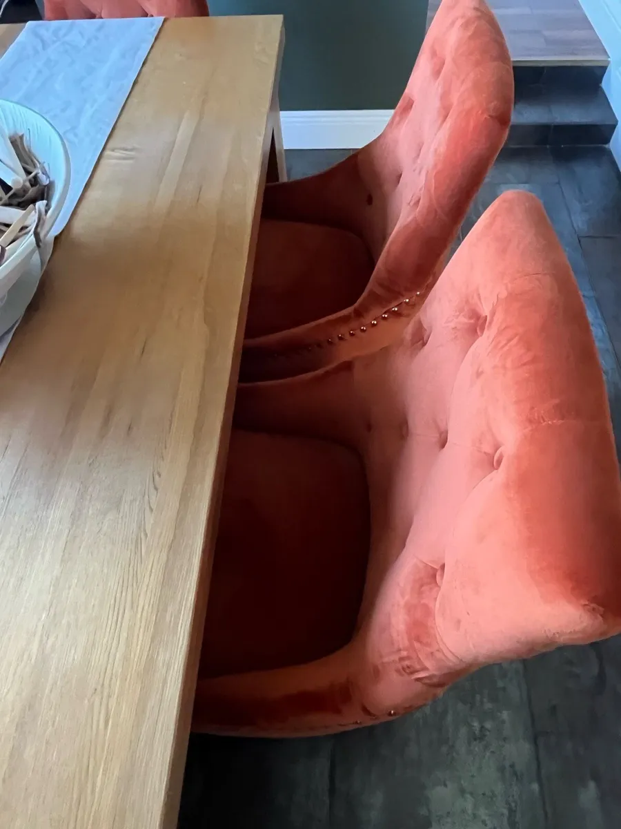 Dining chairs. - Image 4