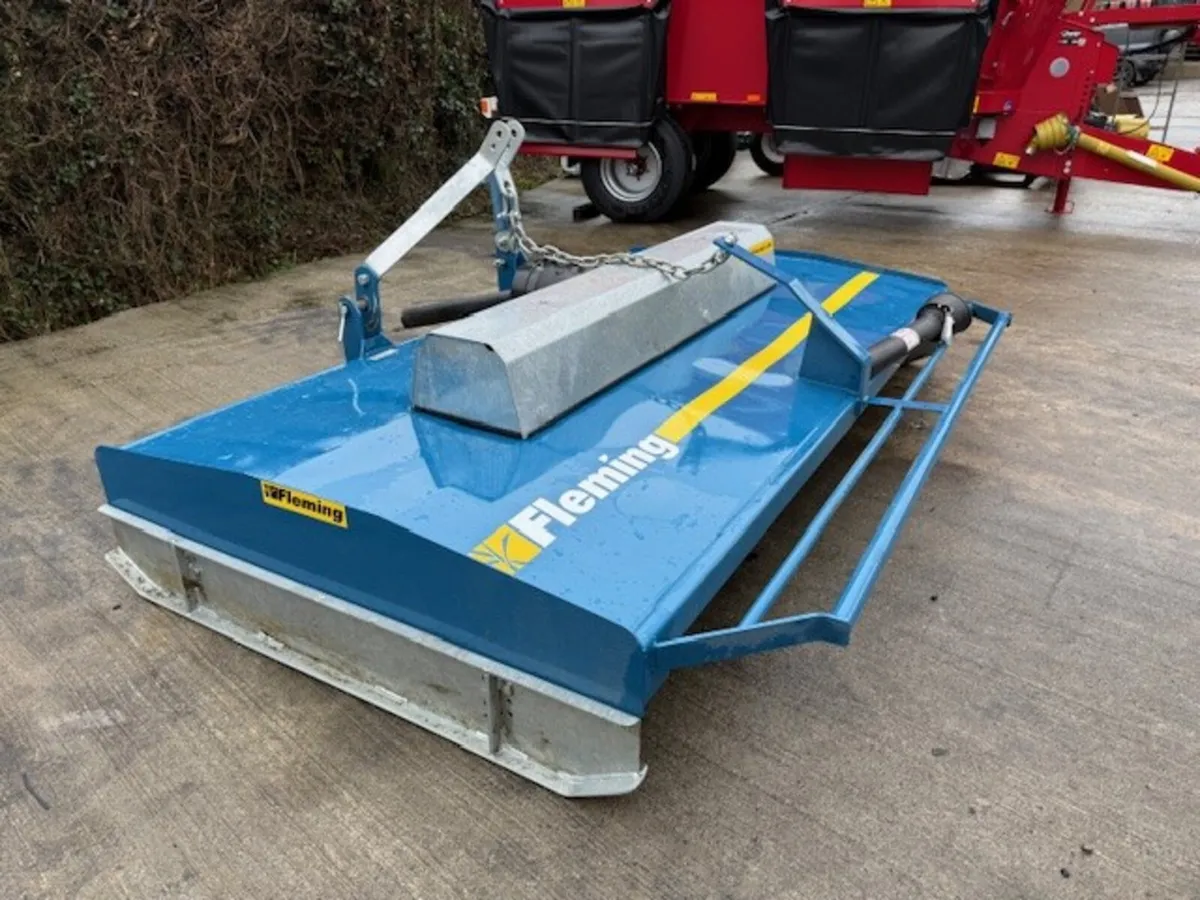 Fleming 9FT HD Model Grass Topper Ex Demo - Image 2