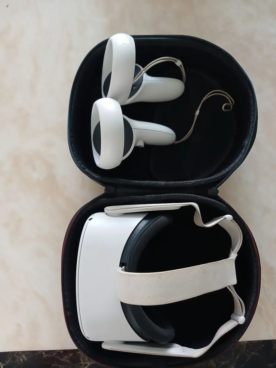 Meta oculus quest 2 - Image 1