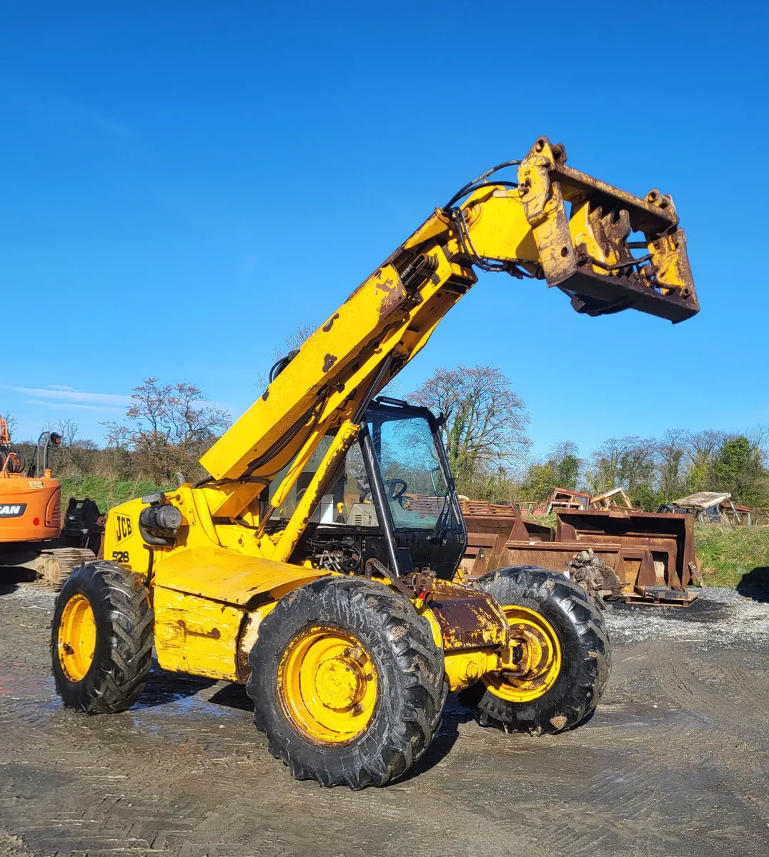 00 JCB 528 70 - Image 2