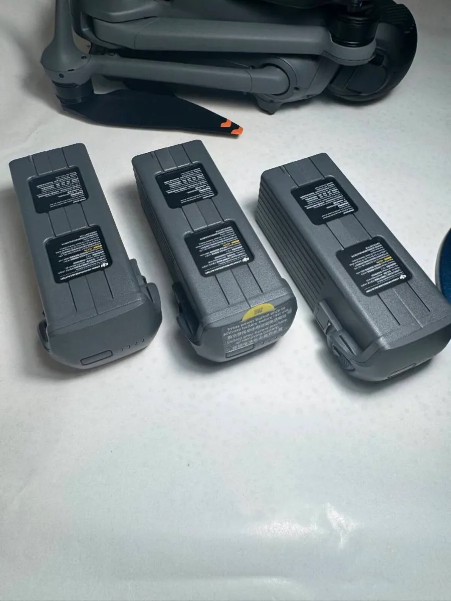 Mavic 4 pro fly more combo - Image 2