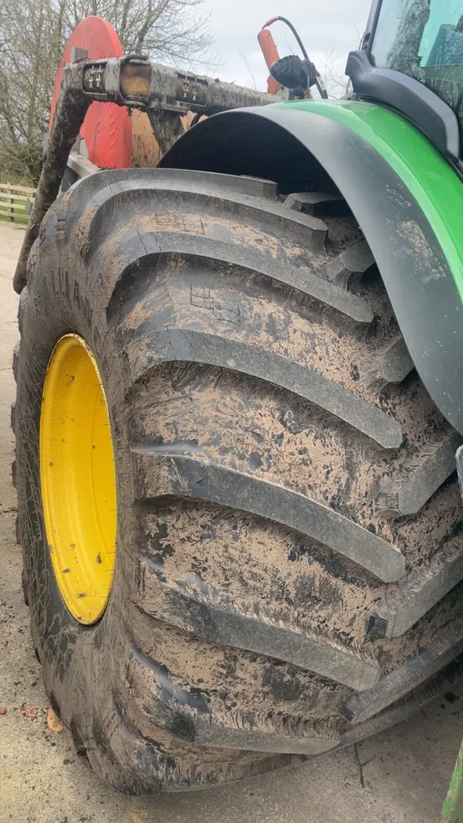 Floatation tyres - Image 1