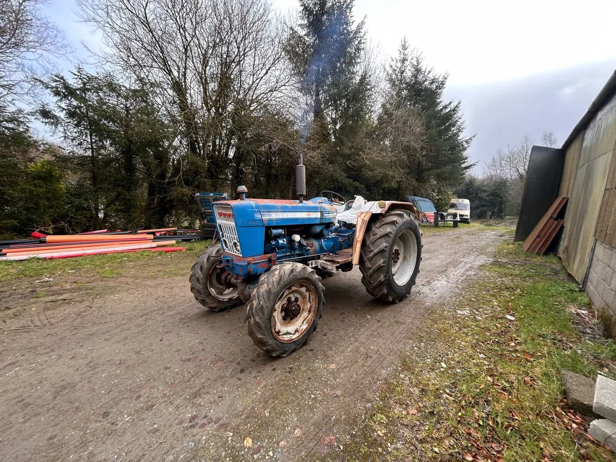 Ford 5000 4WD - Image 1