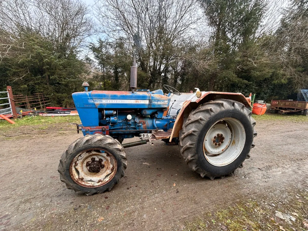 Ford 5000 4WD - Image 2