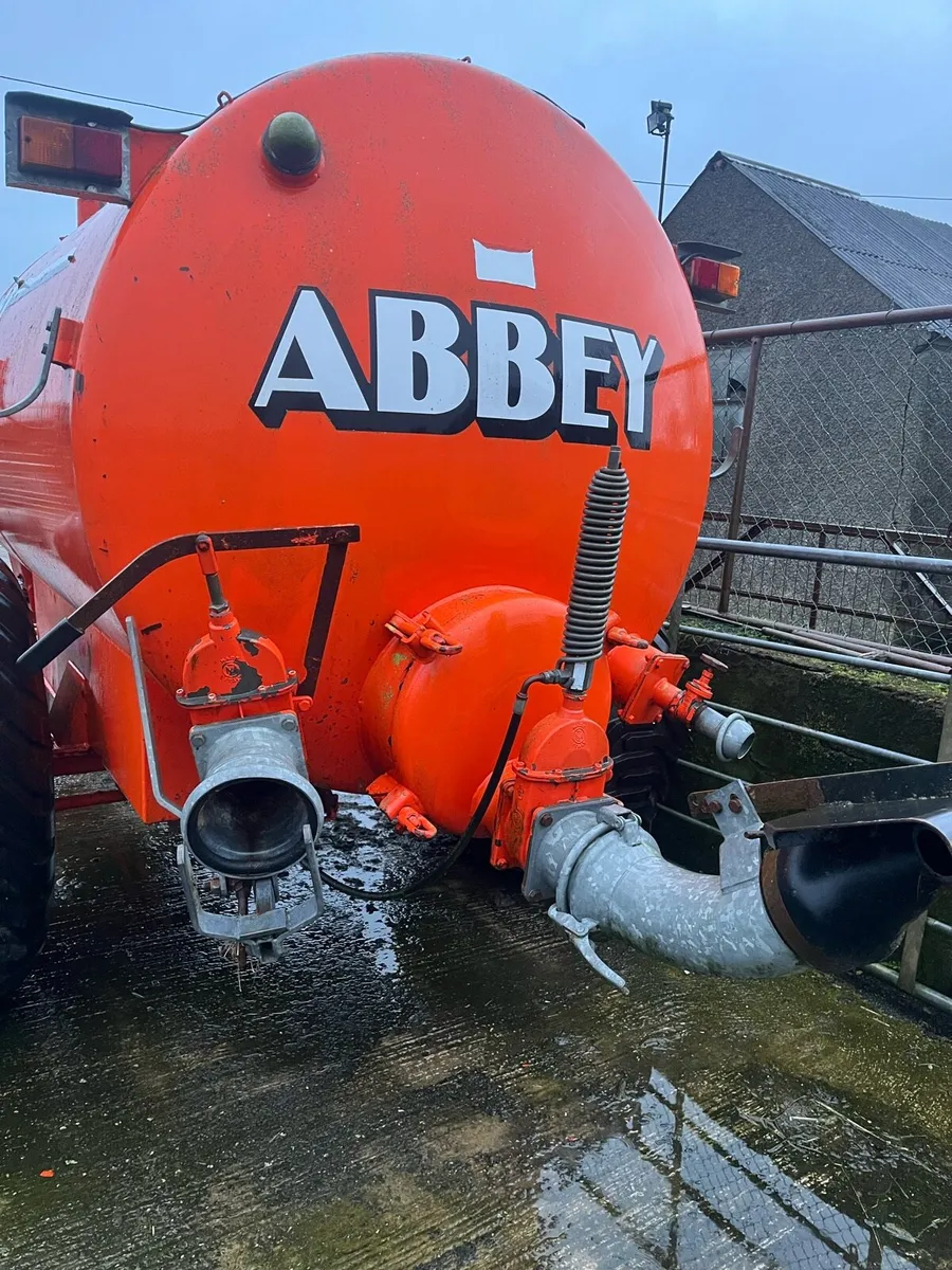 2012, Abbey 1600 - Image 3