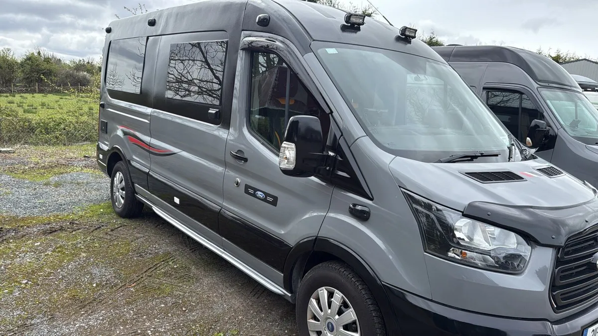 Ford transit 2021 - Image 1