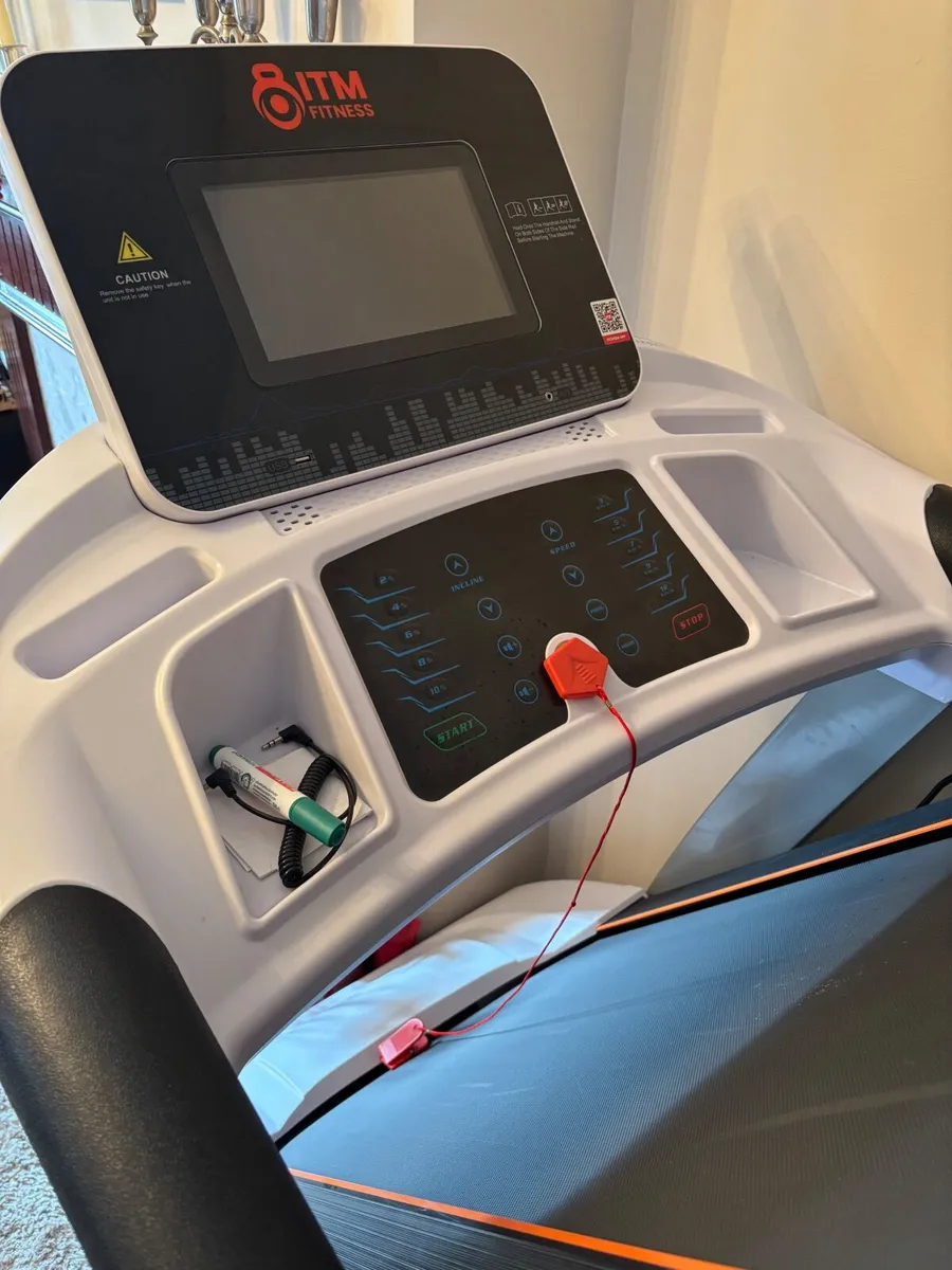Treadmill - Image 1
