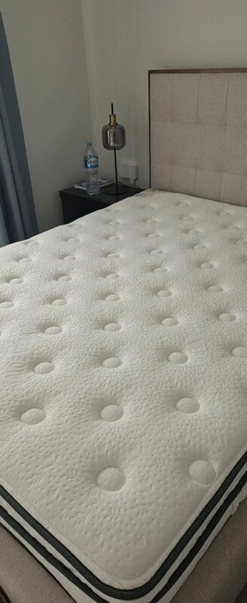 mattress - Image 4