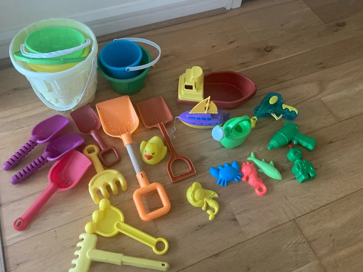 Garden toys / beach toys