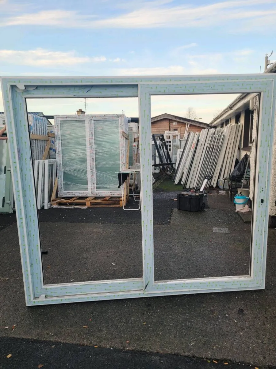 Toms pvc doors D22PP30 - Image 1