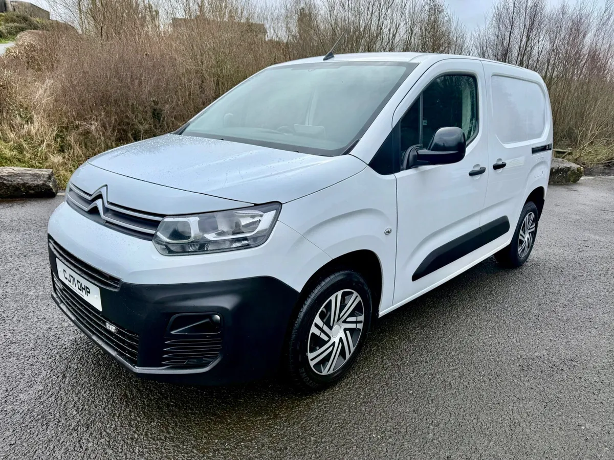 2022 Citroen Berlingo Enterprise Pro  (VRT €250) - Image 1