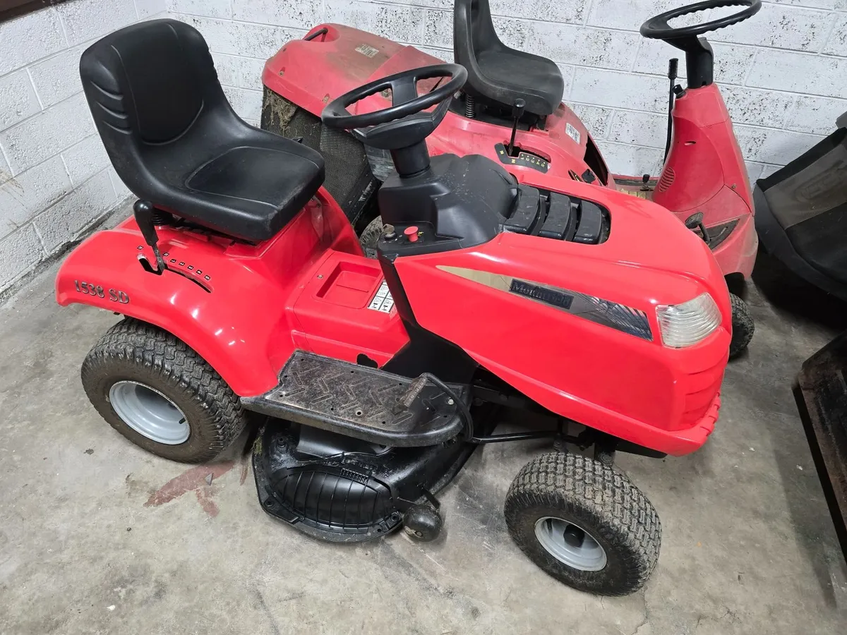 Ride on mowers - Image 1