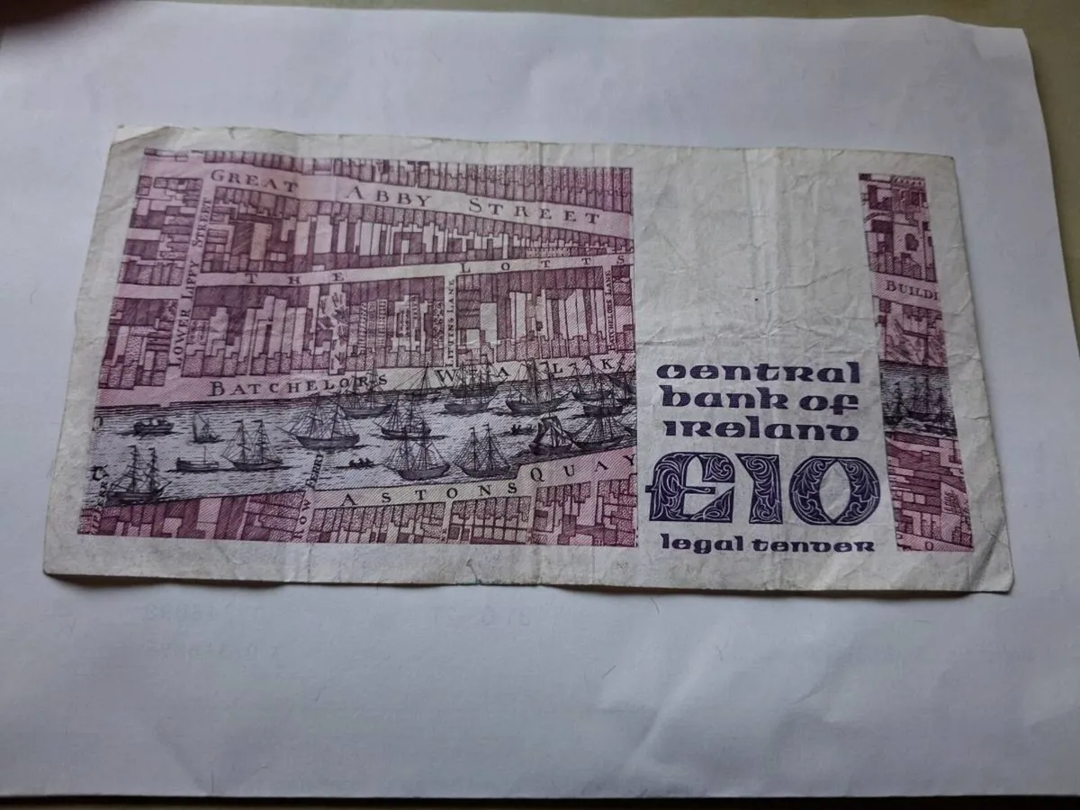 Rare dated 1987 irish 10 punt note - Image 2