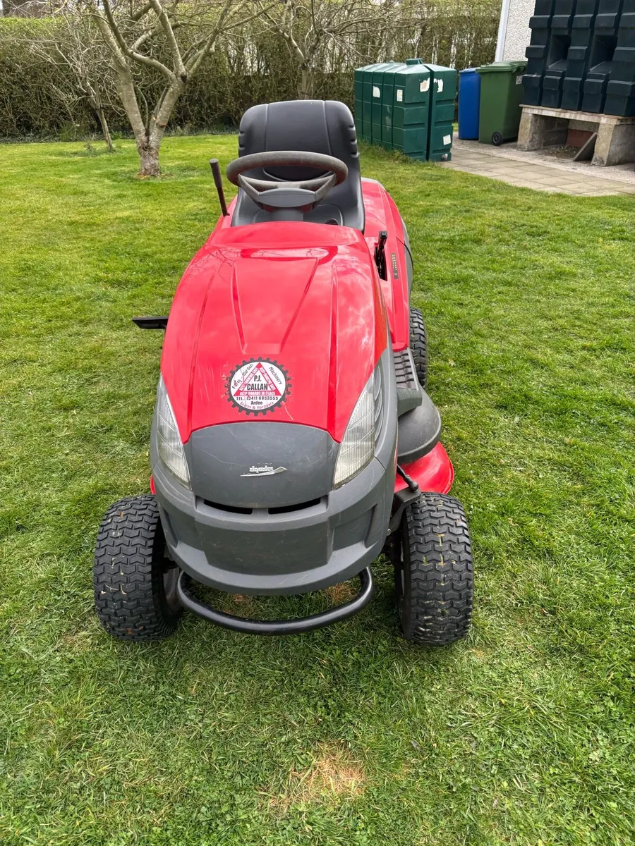 Castlegarden XT190HD Ride - On Lawnmower - Image 4
