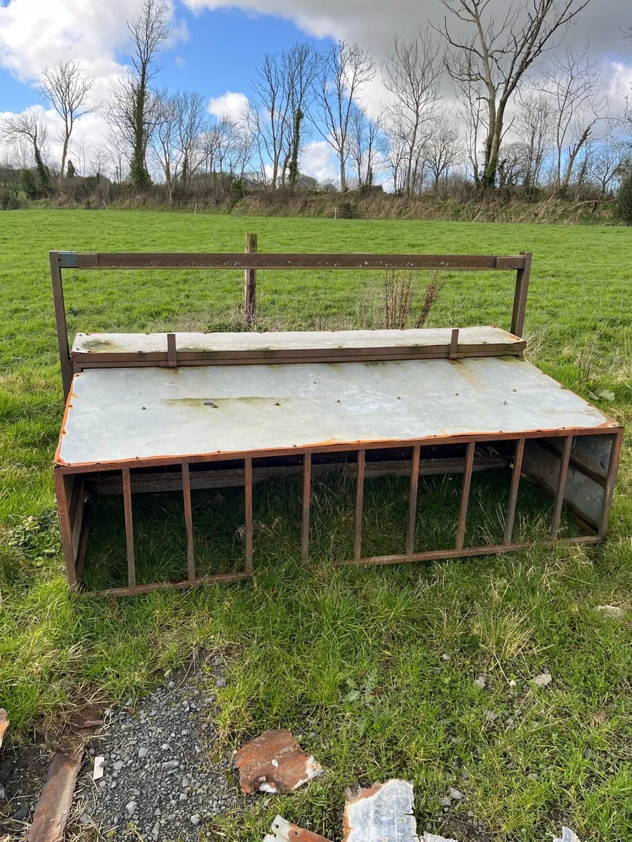 Lamb feeder - Image 2