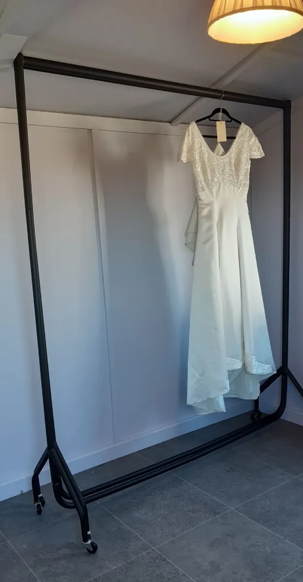 Heavyduty Clothes Rail X 2 - Image 2