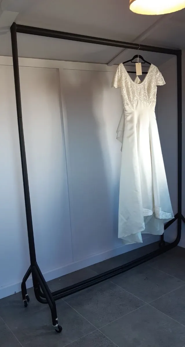 Heavyduty Clothes Rail X 2 - Image 3