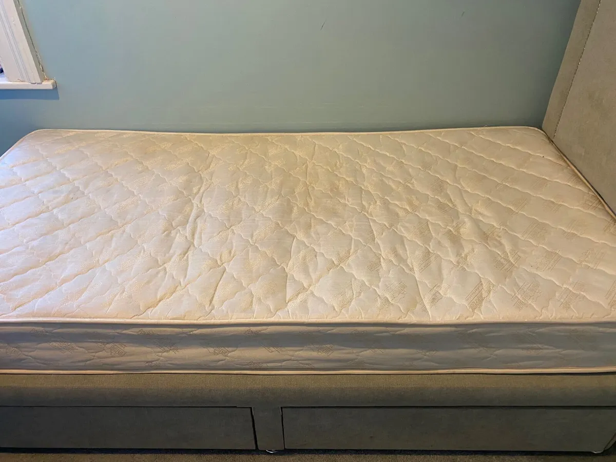 Single Bed for Sale - excellent condition - Image 3