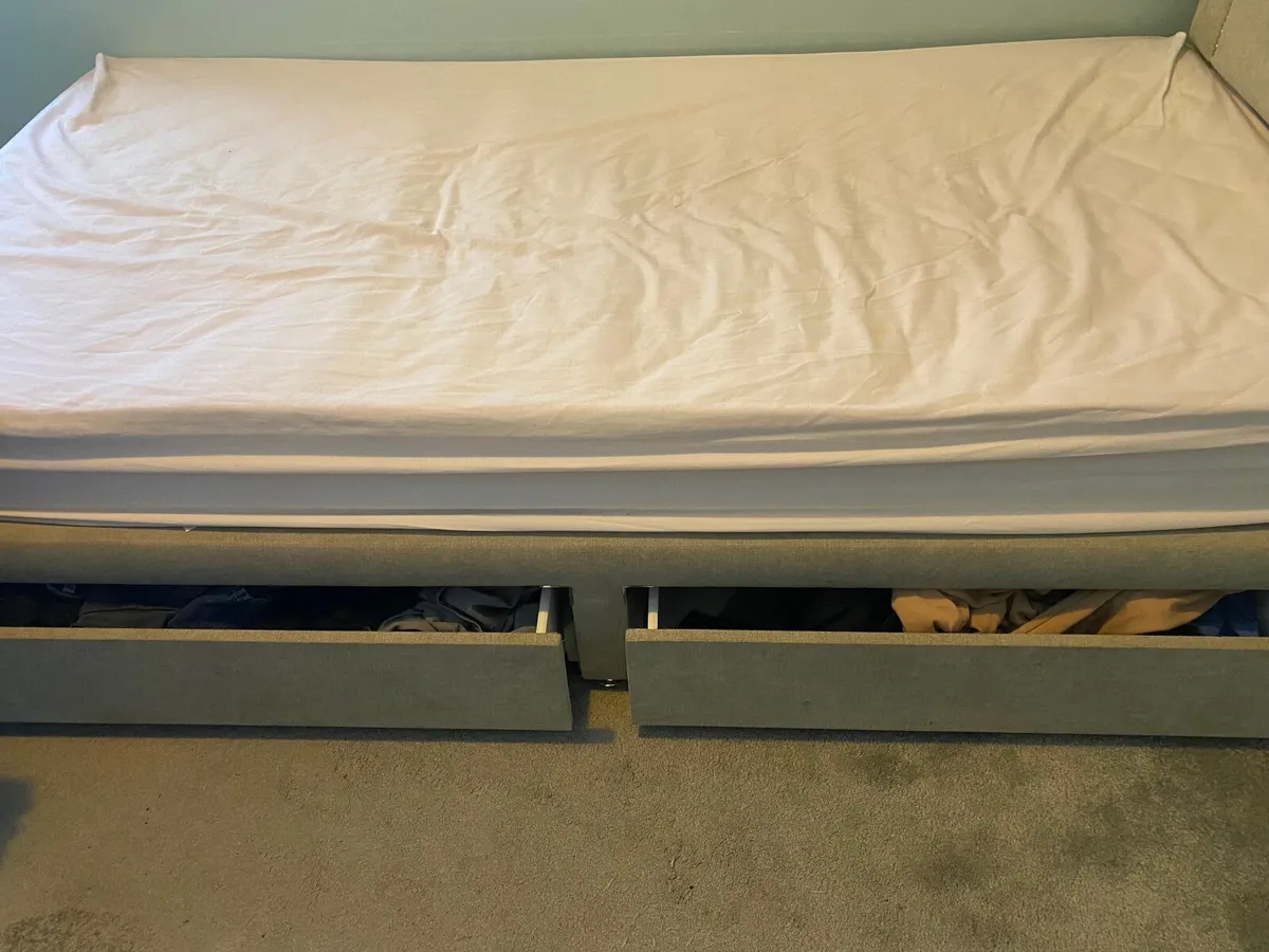 Single Bed for Sale - excellent condition - Image 4