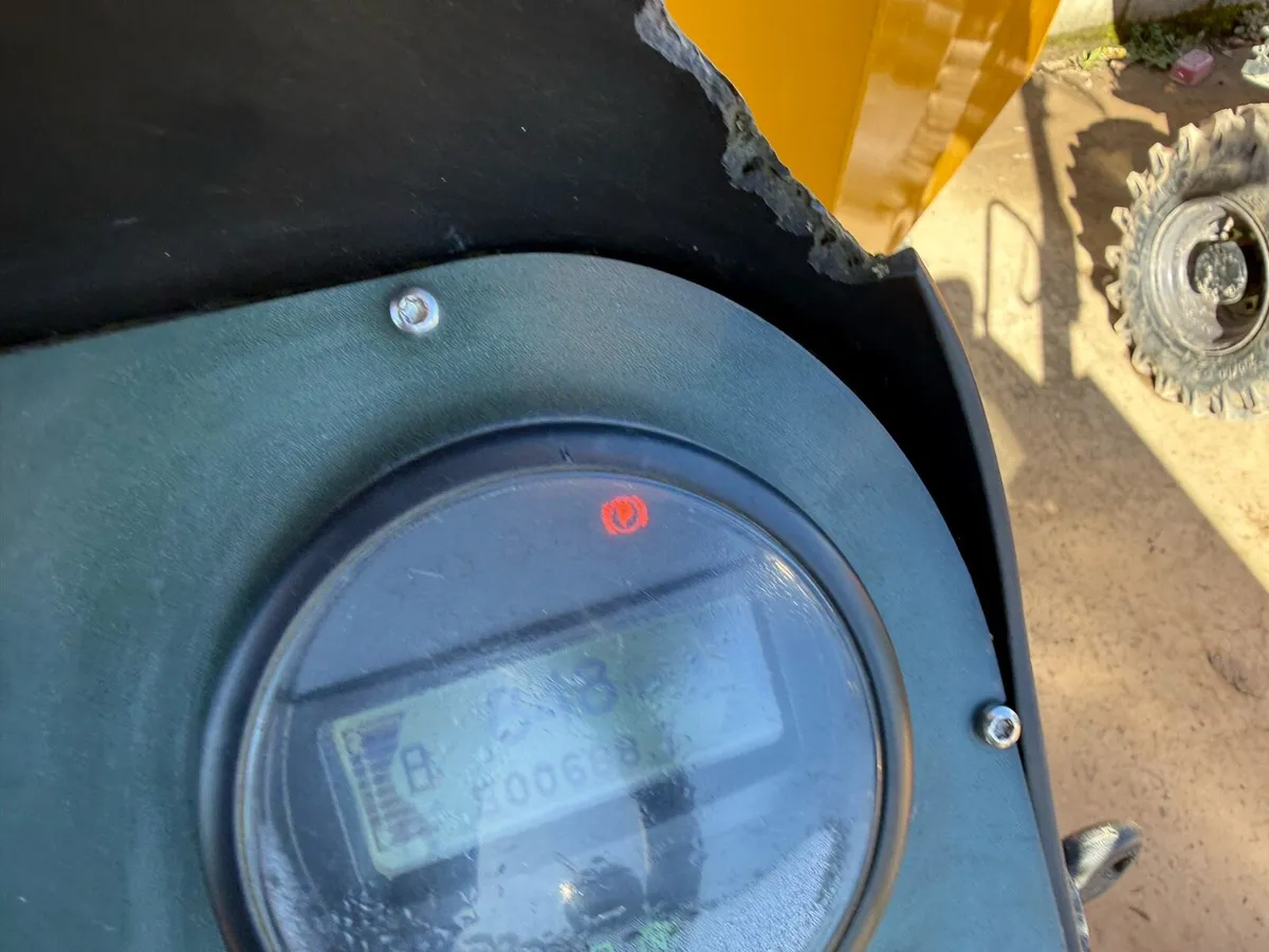 Dumper 6ton medals - Image 2