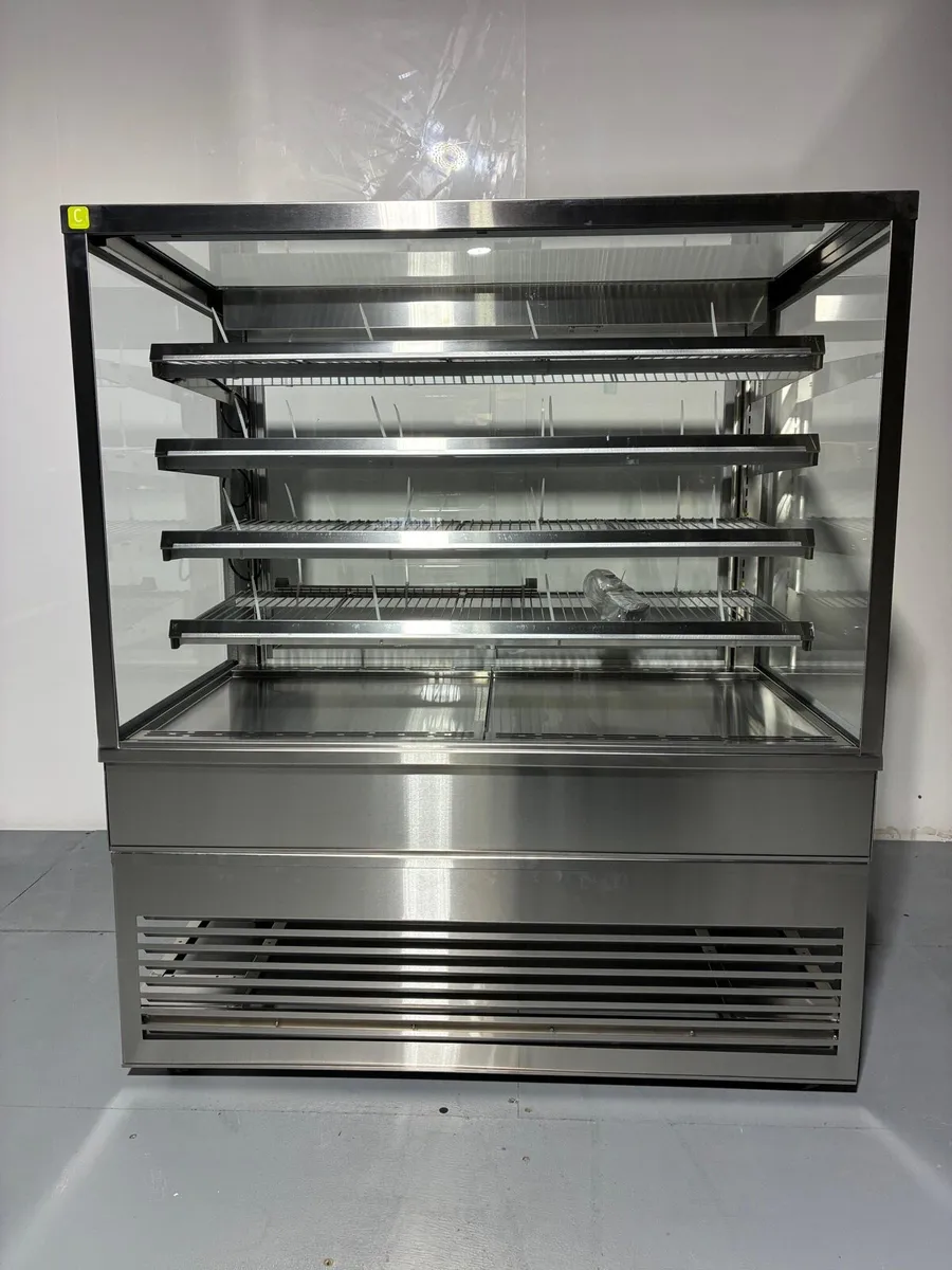 New Hot Display Counters - Image 1