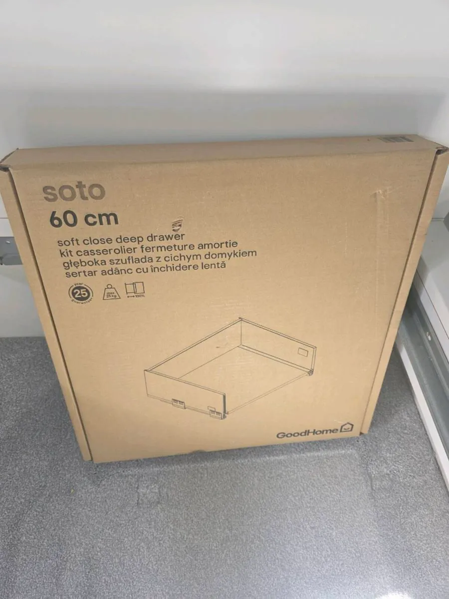 Soto soft close drawer b&q