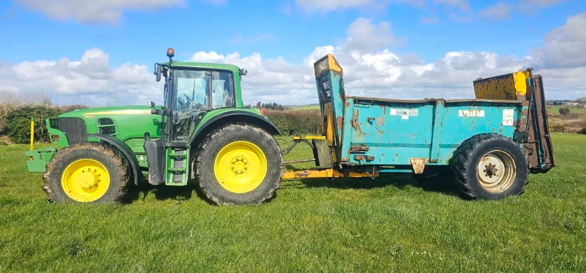 Holland v2-110 spreader - Image 2