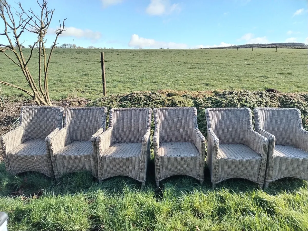 6 piece wicker garden seat set with cushions - Image 2