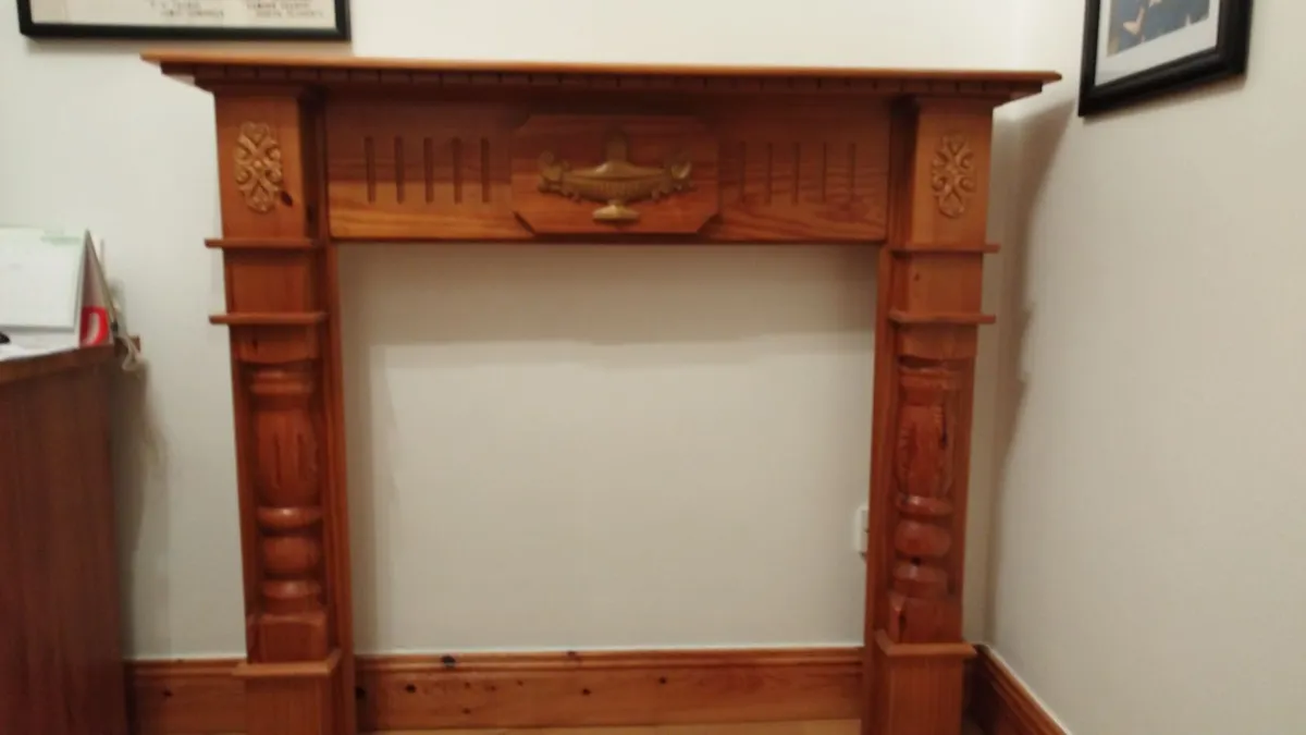 Fire Place and Surround - Image 3