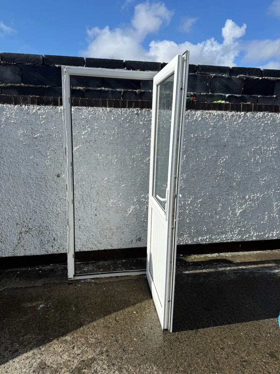 Pvc, Back door - Image 4