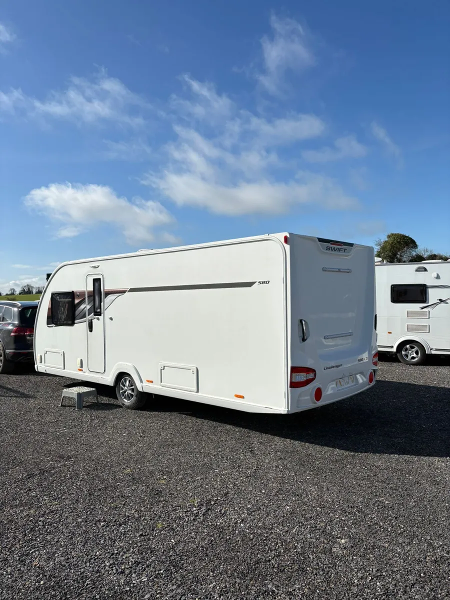 2019 Swift 4 Berth Fixed Island Bed Caravan - Image 3