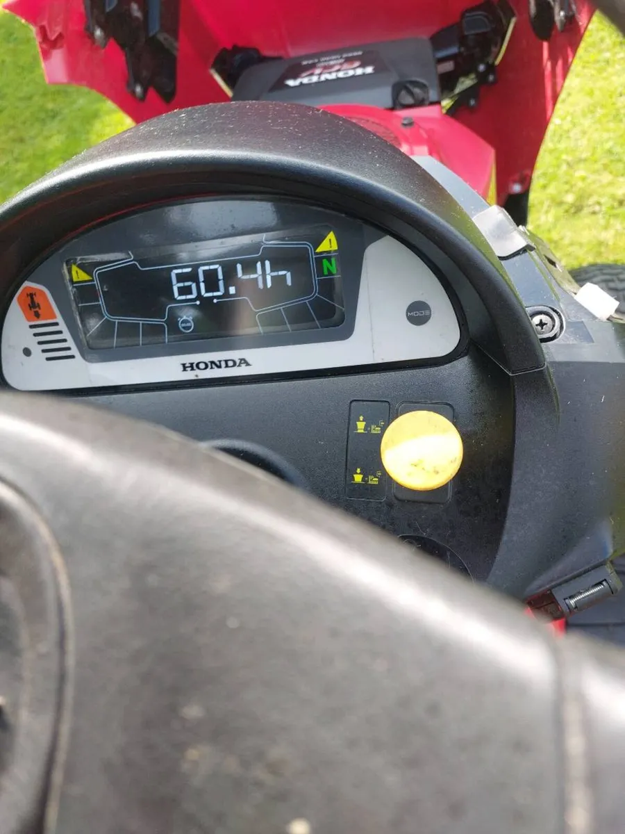 Ride on lawnmowers - Image 3