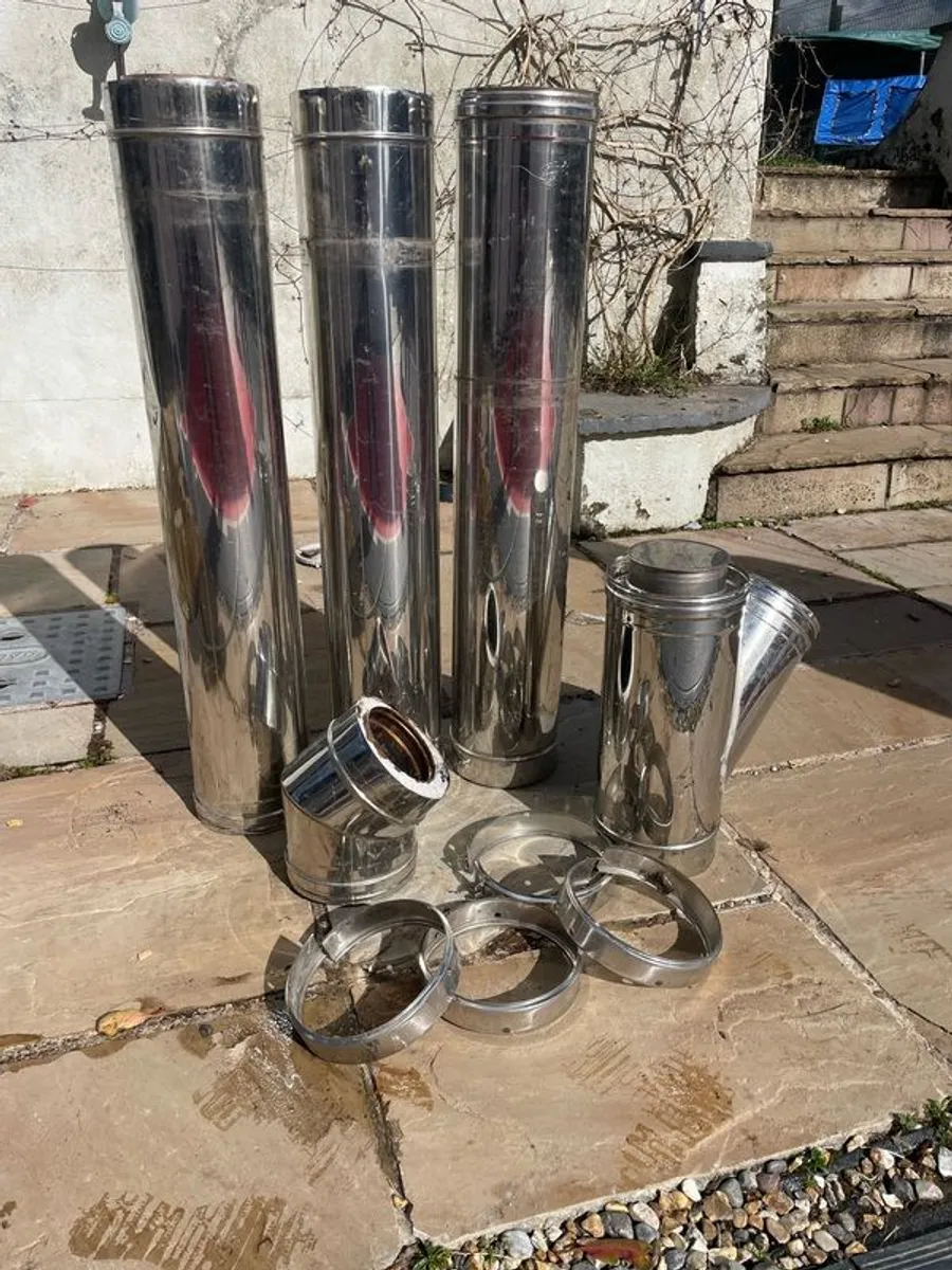 5 inch Insulated Flue Pipe Set. Excellent Condition - Image 1