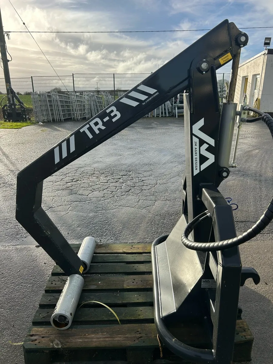 Tr3 bale handler - Image 2