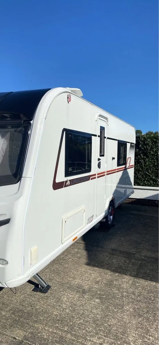 Luxury 2/3 Berth Bailey Madrid 2018 Caravan - Image 1
