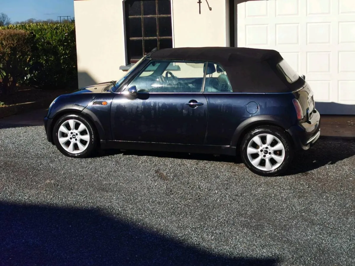 05 Mini Cooper Convertible - Image 2