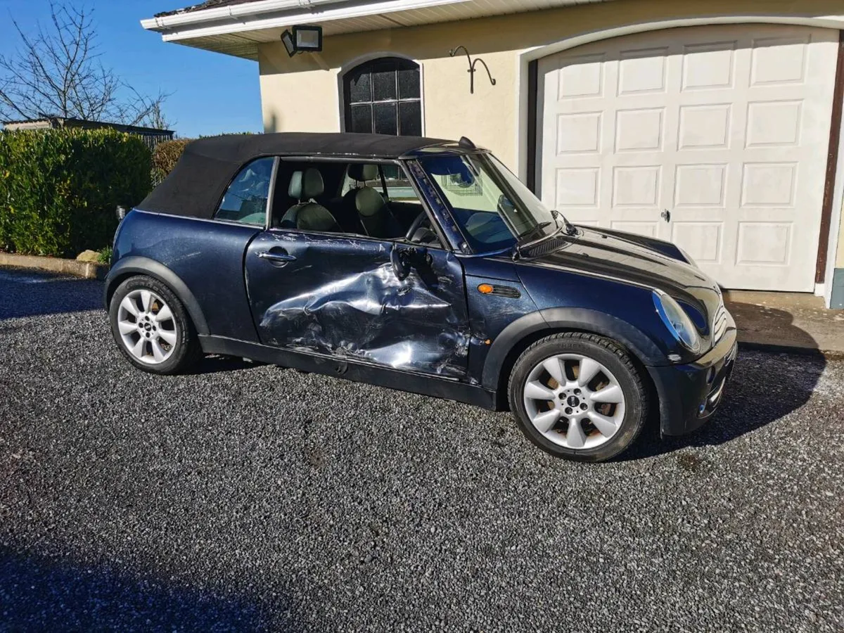 05 Mini Cooper Convertible - Image 3